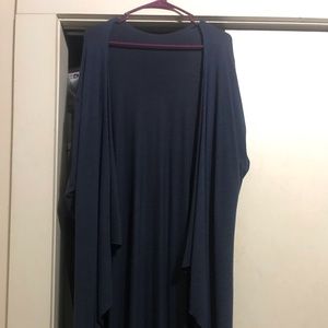 Large LuLaRoe Navy Blue Sweater Shirley